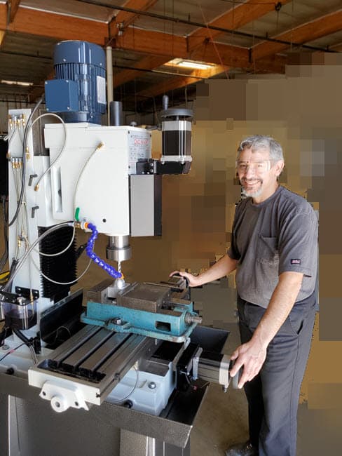 Max milling machine with Person